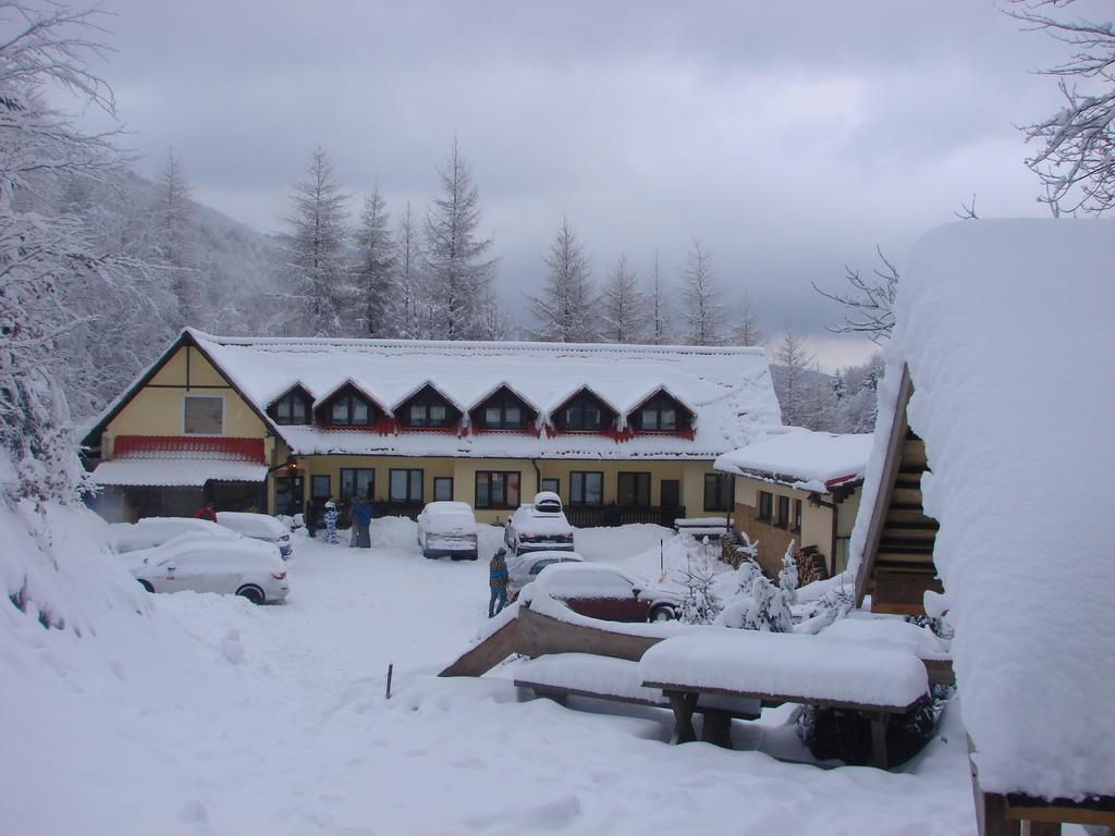 Gosciniec Solisko Szczyrk Exterior photo